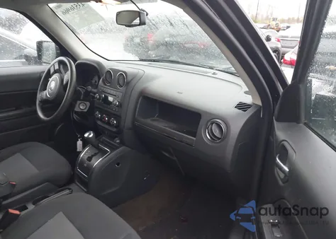 2016 Jeep Patriot Sport z USA, uszkodzony, nr VIN 1C4NJPBB4GD628916